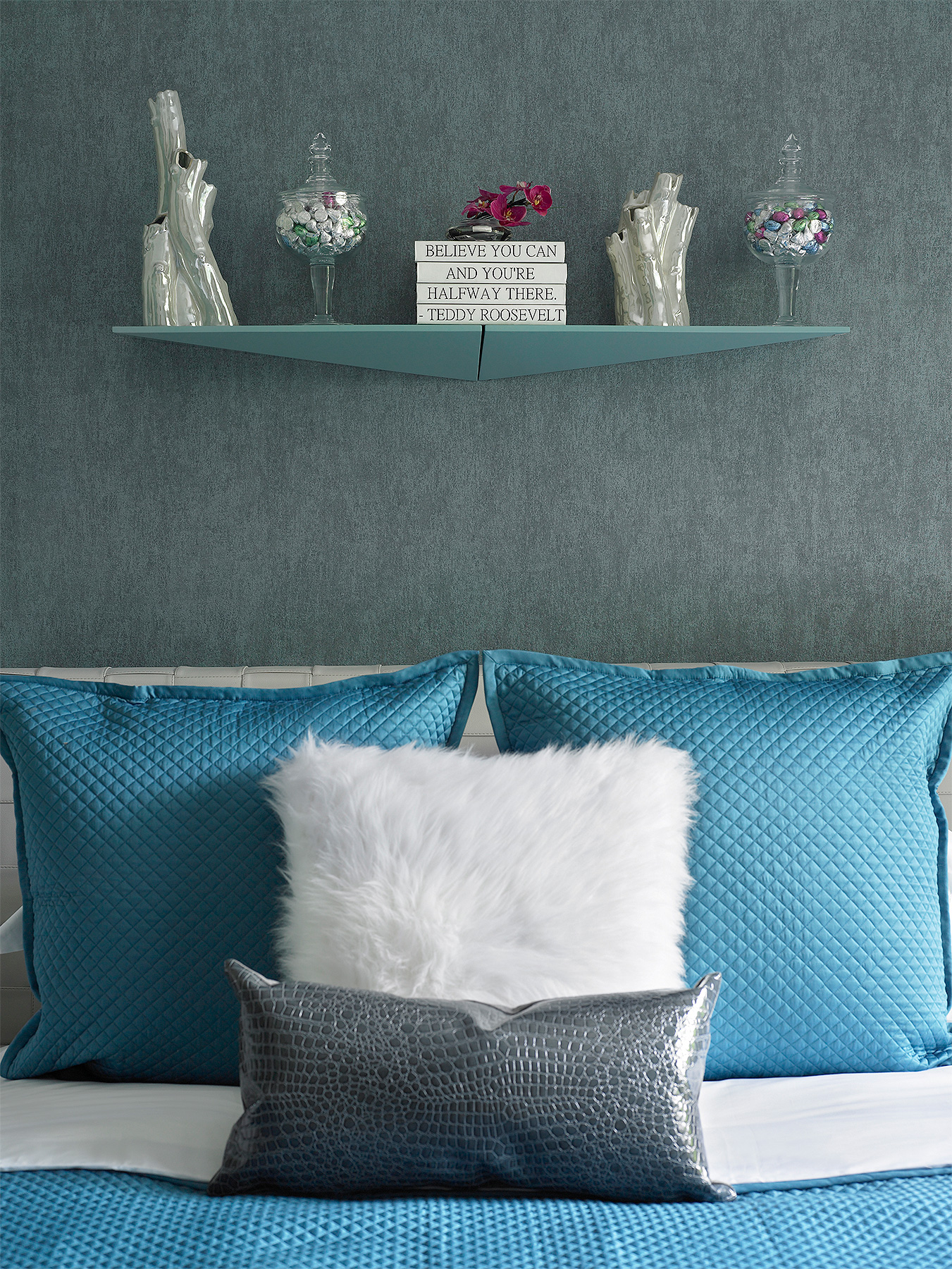 Junior League of Miami Showhouse 2016 Sausage Tree Cottage Bedroom