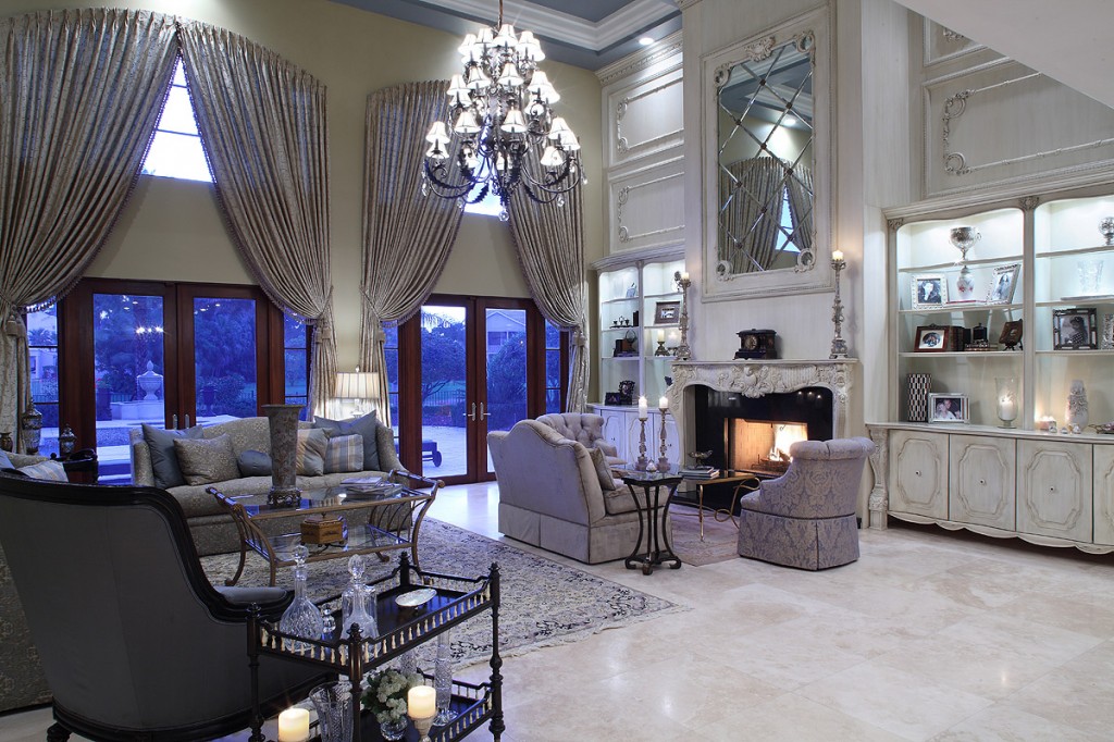 Weston Estate: Entertaining Glamour